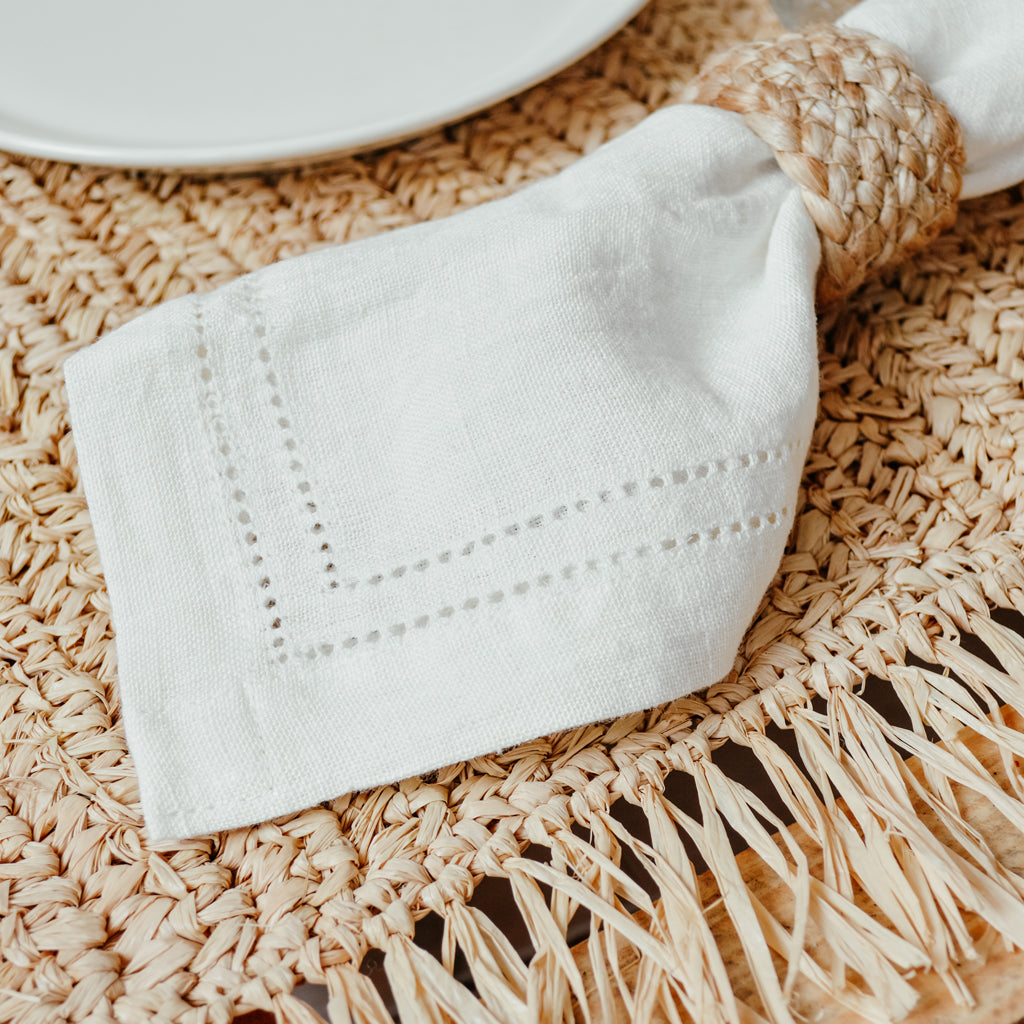 Amalfi Napkin Set – 4 Cotton Napkins in Cream (40×40 cm)