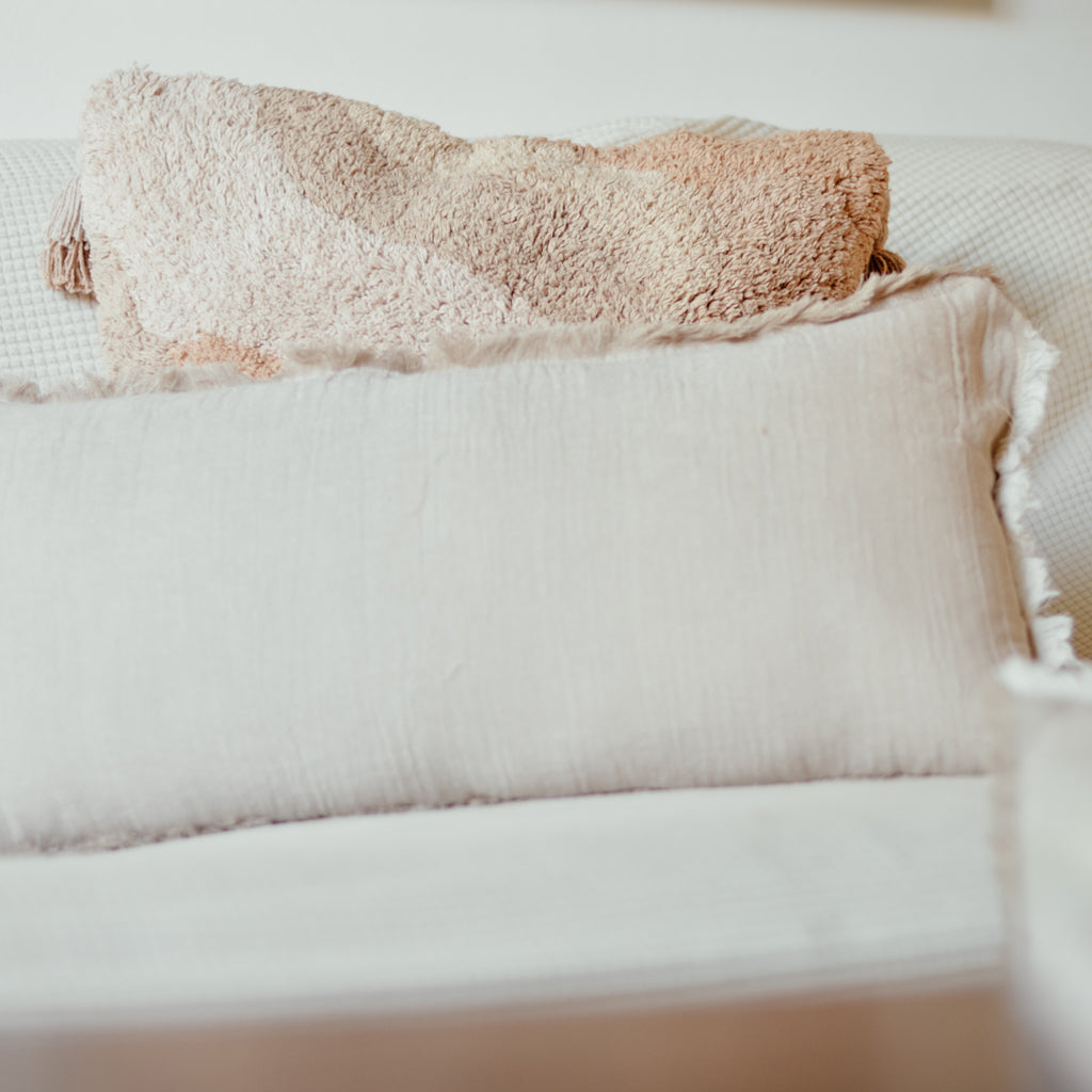 MONTREAL CUSHION