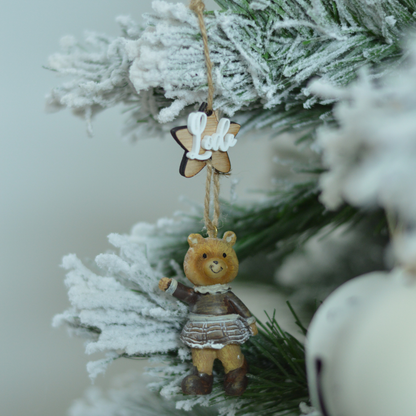 The Little Adventurer Bear (Girl) – Personalized Edition