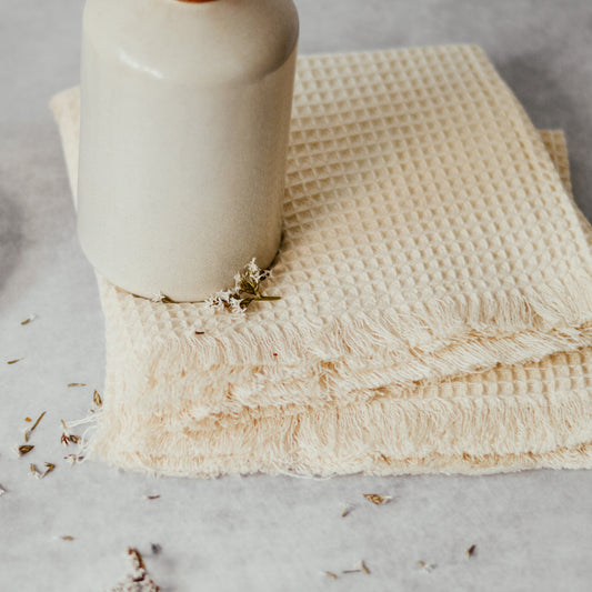 Acacia Hand Towel – 100% Cotton Textured Bath Towel 30x50 cm